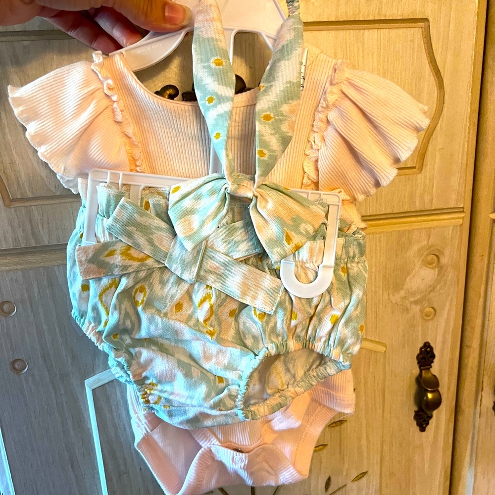 Baby girl outfit